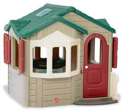 Naturally Playful Welcome Home Playhouse by Step 2